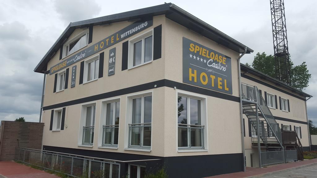 Casilino Hotel A 24 Wittenburg Exteriör bild