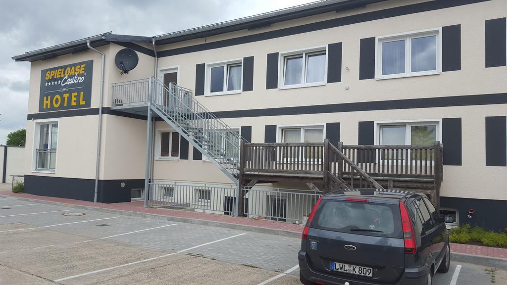 Casilino Hotel A 24 Wittenburg Exteriör bild
