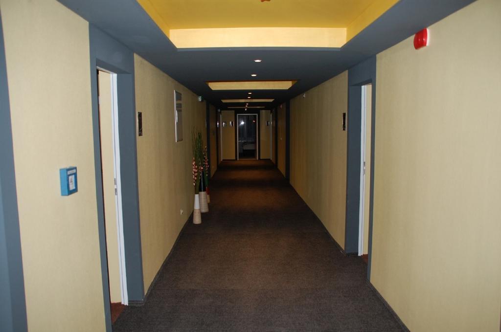 Casilino Hotel A 24 Wittenburg Exteriör bild